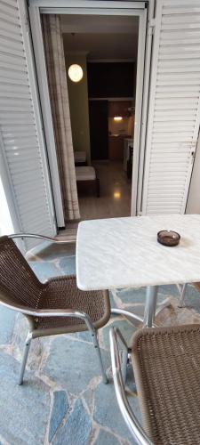 Φωτογραφία από το άλμπουμ του Anna Studios and Apartments στο Τσιλιβί