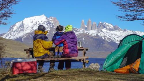 Gallery image of CAMPING KAU LAGUNA AZUL in Torres del Paine