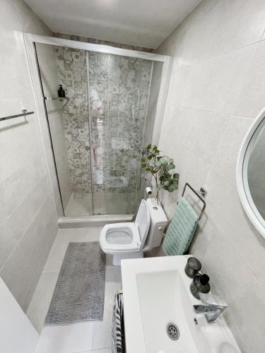 Un baño de Apartment MVP Lux