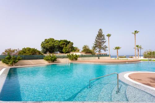 Soleado apartamento vistas al mar Los Cristianos