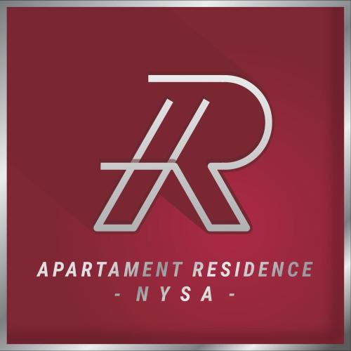 un logotipo para la resistencia al experimento aryan ivsa en Apartament Residence Nysa, en Nysa