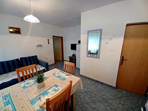 Apartment Prskalo - Vodice
