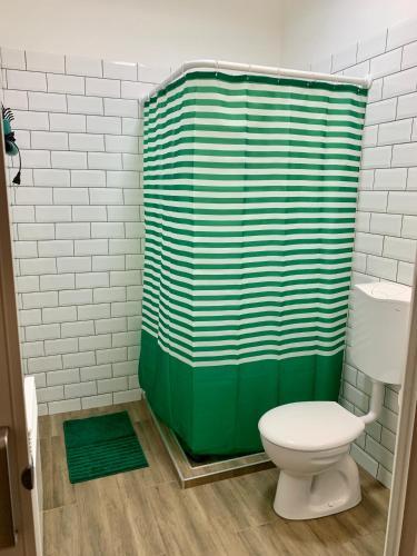Un baño de Kergemókus Vendégház
