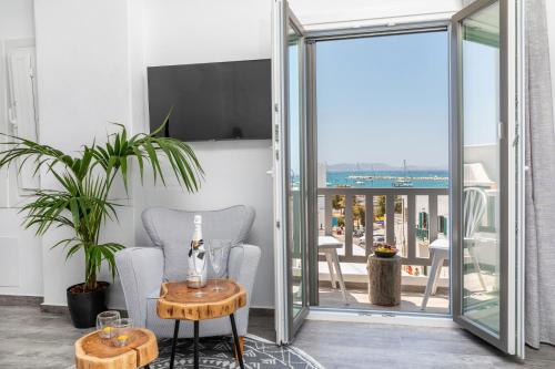 El_Puerto Luxury port suites