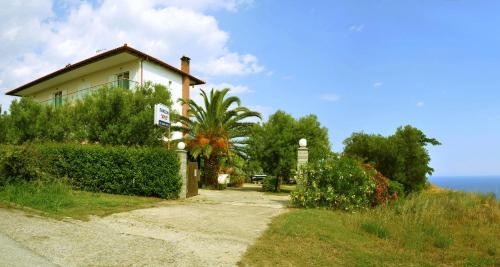 Gallery image of Aris Pension in Agia Paraskevi