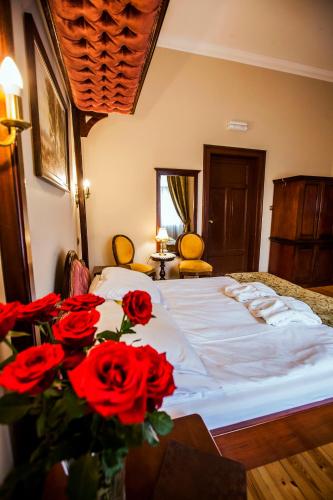 Cama o camas de una habitación en Pałac Wąsowo