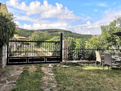 Kalnų panorama iš apartamentų arba bendras kalnų vaizdas