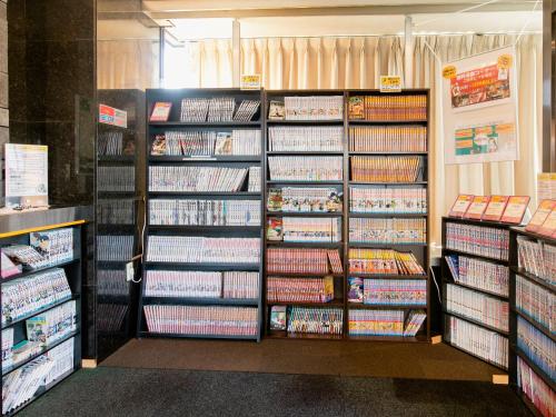 a store filled with lots of books on shelves at Hotel Wing International Sagamihara in Sagamihara