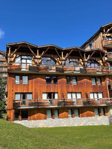 Avoriaz au pied des pistes et des commerces, secteur Falaise, Immeuble Neva