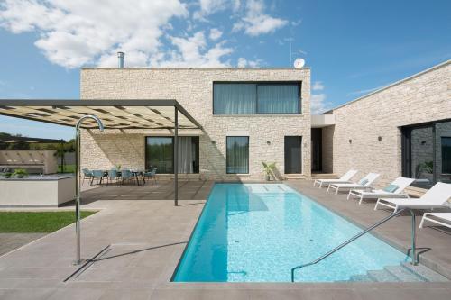 Luxury Villa Malie with Spa