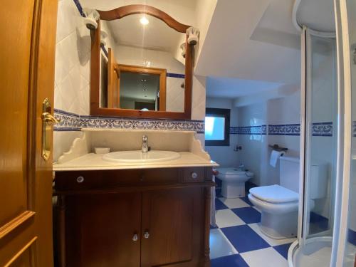 Ванна кімната в Casa La Fuente