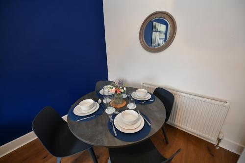 Greensleeves Place – Photos 3