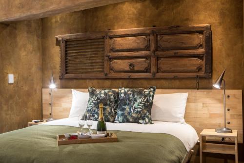 Katil atau katil-katil dalam bilik di African Rock Hotel & Spa, a "Boutique Lifestyle Resort"