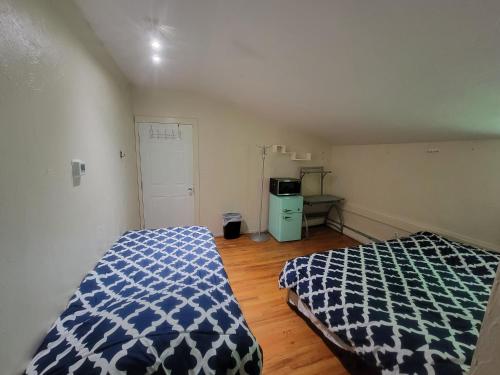 Private Bedroom Near Boston, Boston, United States