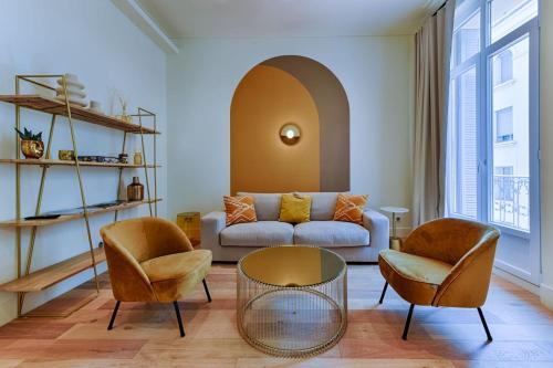 Χώρος καθιστικού στο Luxury Apartment - Heart of Cannes - Rue d'Antibes