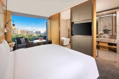 Ένα ή περισσότερα κρεβάτια σε δωμάτιο στο InterContinental Taiyuan by IHG