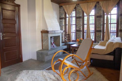 Posezení v ubytování Leshtenski Rai Guest House