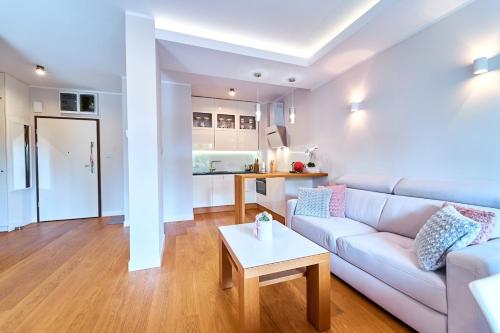 Köök või kööginurk majutusasutuses Apartament 26 Willa Ogrodowa