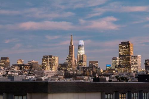a view of a city skyline with skyscrapers at Hotel Caza Fisherman's Wharf in San Francisco
