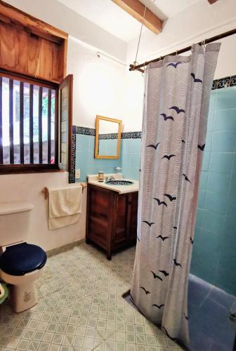 Villa Escondida tesisinde bir banyo