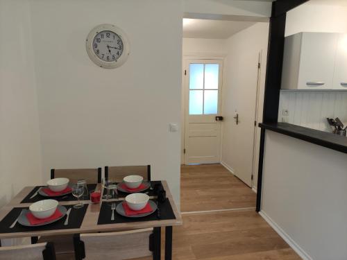 Photo de la galerie de l'établissement Joli T2 proche du centre et des remparts, à Boulogne-sur-Mer