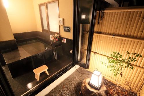 Ett badrum på Hotel Yumeshizuku