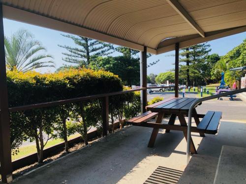 Μπαλκόνι ή βεράντα στο Broken Head Holiday Park