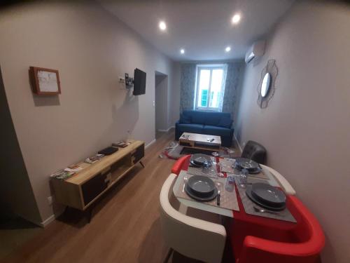4 Apt T2 50 à 60 M2 déplacement 