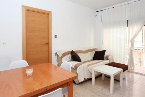 Posezení v ubytování AT174 Apartamento en segunda línea de la playa, wifi