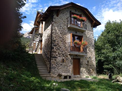 Estudio Chirosé, Piedrafita de Jaca – aktuālās 2022. gada cenas