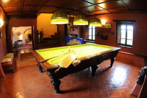 Τραπέζι μπιλιάρδου στο Exclusive Villa Parrano - countryside with pool