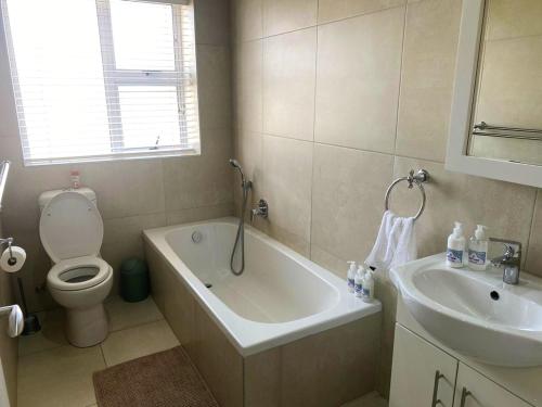 Fotografie z fotogalerie ubytování Oakview Guesthouse Frankfort v destinaci Frankfort