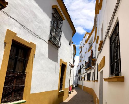 Acogedor apt 8pax 4Bdr 2Bth- CozyHomeSevilla2