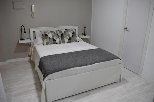 Voodi või voodid majutusasutuse Nice & Cool Studio toas