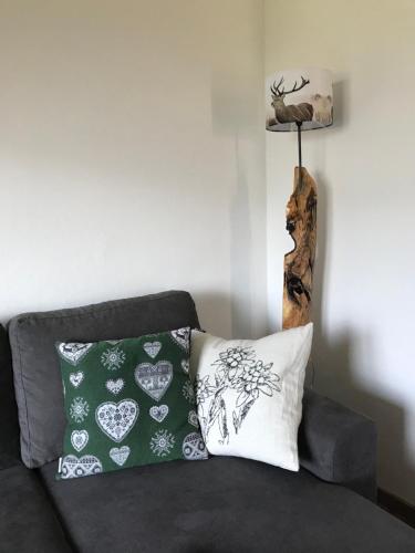Ein Sitzbereich in der Unterkunft Ferienwohnung Pusarnitz