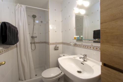 ロザスにあるLEON INMO Apartment Panoramica - 11095のギャラリーの写真