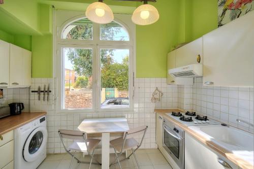 Upstays -Terrace with garden - Quiet