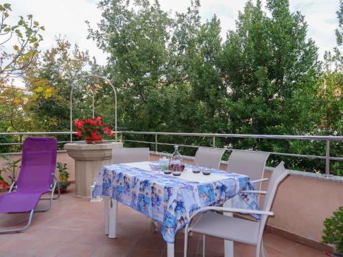 Apartment Vera-1 by Interhome