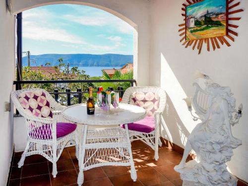 Apartment Dilly-1 by Interhome