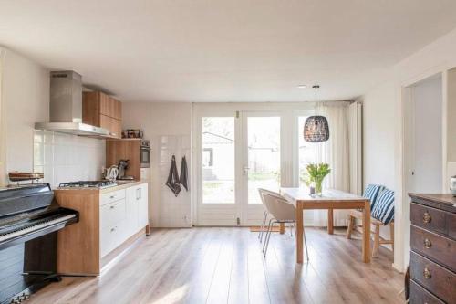 Dapur atau dapur kecil di klaproos Bergen NH