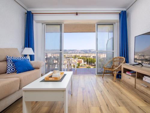 Apartment Strand II by Interhome
