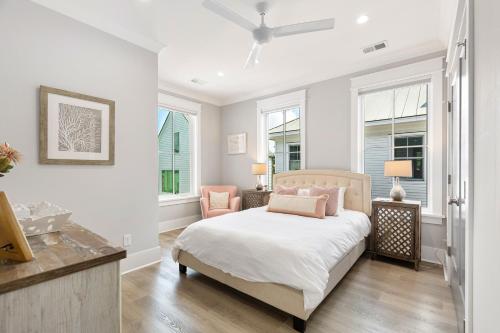 Gallery image of The Azalea Suite at 124 Spring in Charleston