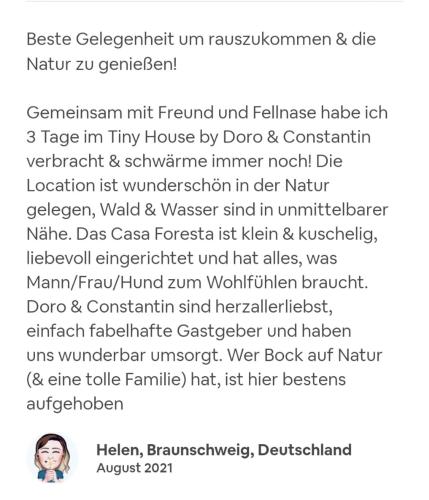 a screenshot of a cell phone of a text message about a woman at Casa Foresta - minimalistisches 1-Raum Tiny House direkt am Wald in Wingst