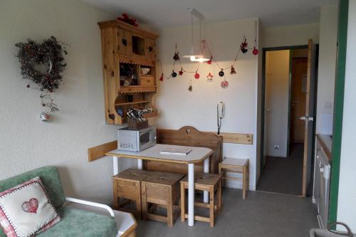 Photo de la galerie de l'établissement travelski home classic - Résidence Andromède, à La Plagne