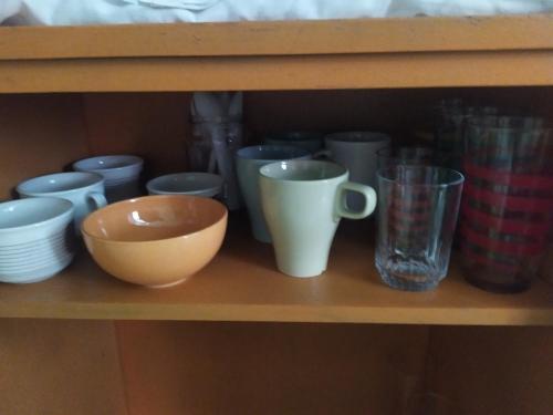 Utensilios para hacer té y café en Maringotka Na Jamajce