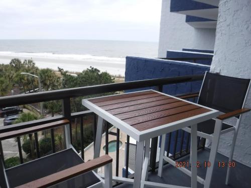Beautiful Renovated 1BR 1BA Ocean View Condo