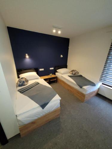 Легло или легла в стая в Motel Bihać