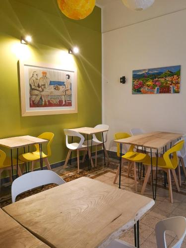 Un restaurante u otro lugar para comer en Ai Vicerè