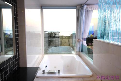 Un baño de Lang Qin Hai Inn