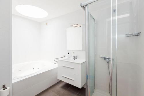 Koupelna v ubytování Sunset Horizon, Golf del Sur